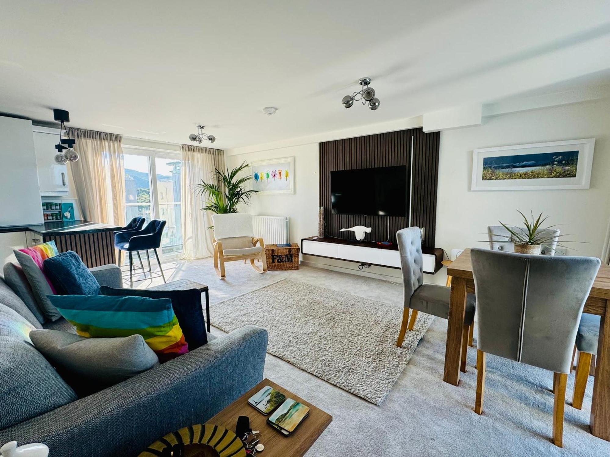 Marina Sea View Apt - Second Floor With Lift, Modern โฮลีเฮด ภายนอก รูปภาพ